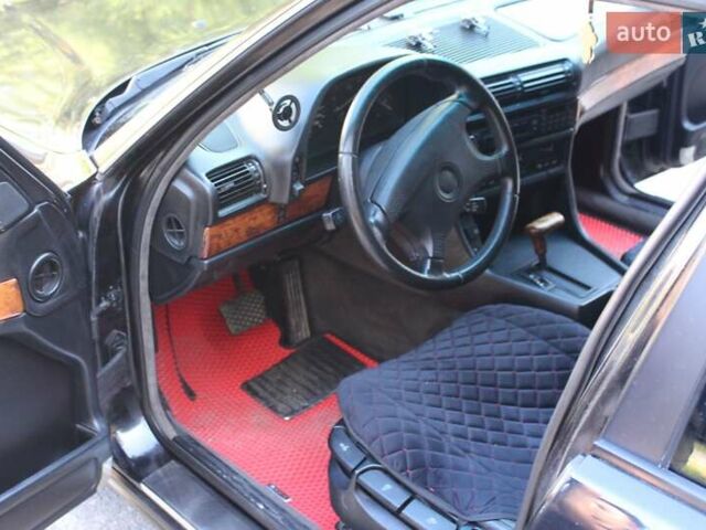 Черный БМВ 7 Серия, объемом двигателя 3 л и пробегом 430 тыс. км за 4700 $, фото 8 на Automoto.ua