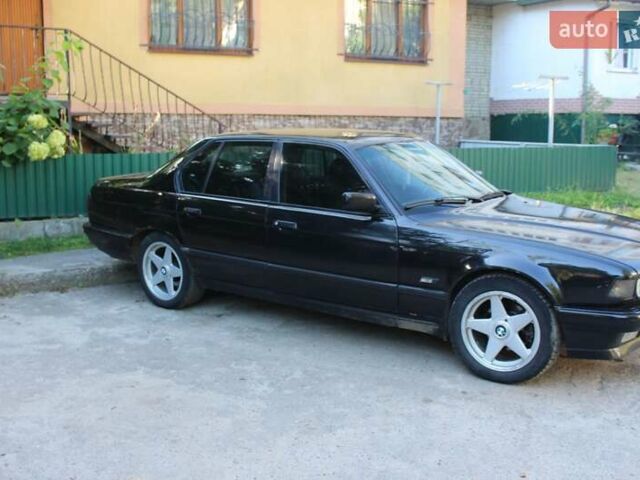 Черный БМВ 7 Серия, объемом двигателя 3 л и пробегом 430 тыс. км за 4700 $, фото 2 на Automoto.ua