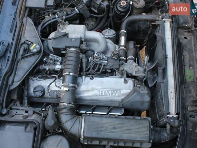 Черный БМВ 7 Серия, объемом двигателя 3 л и пробегом 430 тыс. км за 4700 $, фото 10 на Automoto.ua