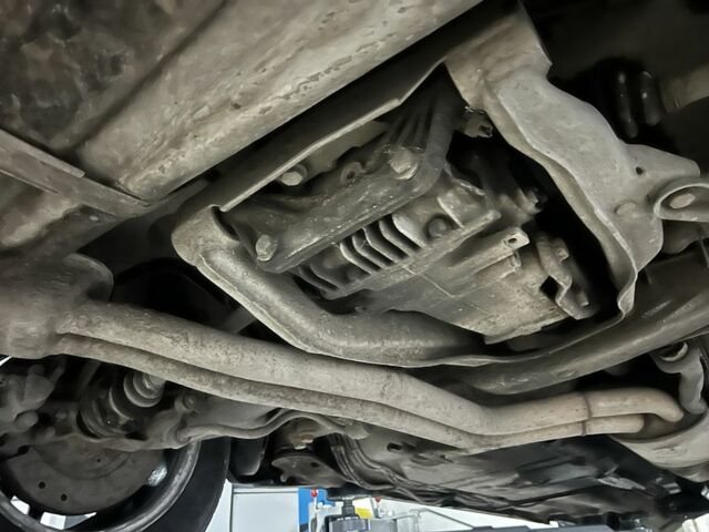 Черный БМВ 7 Серия, объемом двигателя 3 л и пробегом 450 тыс. км за 2200 $, фото 9 на Automoto.ua