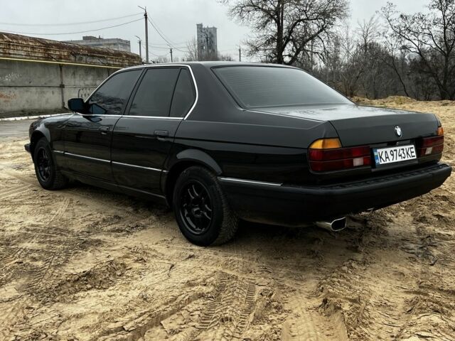 Черный БМВ 7 Серия, объемом двигателя 3 л и пробегом 450 тыс. км за 2200 $, фото 5 на Automoto.ua