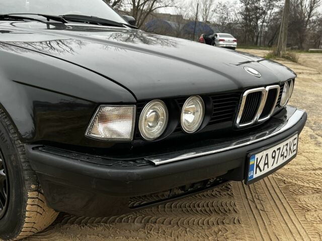 Черный БМВ 7 Серия, объемом двигателя 3 л и пробегом 450 тыс. км за 2200 $, фото 8 на Automoto.ua