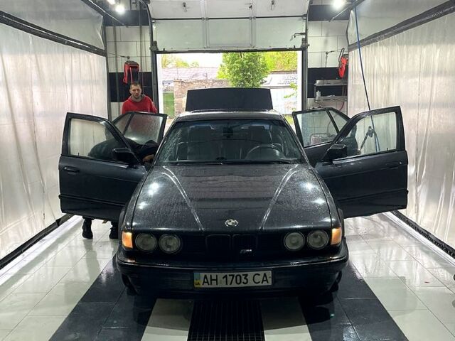 БМВ 7 Серія 1993 у Миколаєві на Automoto.ua Чорний БМВ 7 Серія, об'ємом двигуна 3.5 л та пробігом 400 тис. км за 2200 $, фото 12 на Automoto.ua
