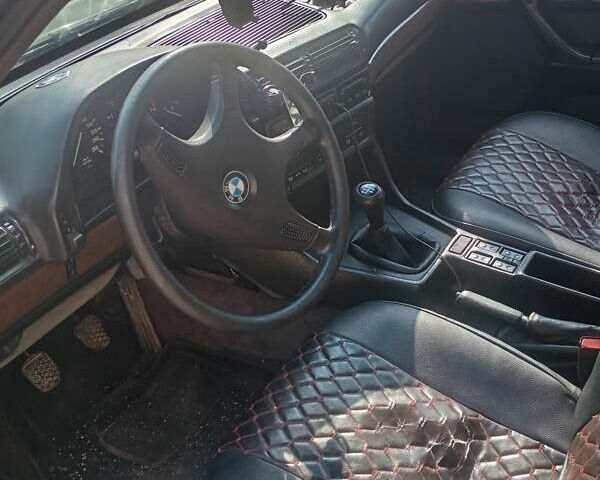 Черный БМВ 7 Серия, объемом двигателя 3 л и пробегом 300 тыс. км за 2000 $, фото 2 на Automoto.ua