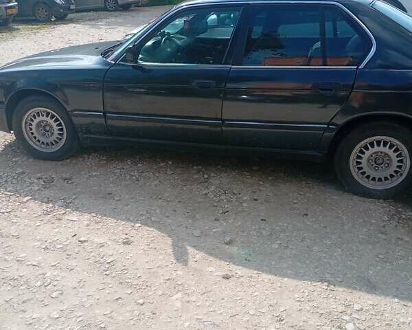 Черный БМВ 7 Серия, объемом двигателя 3 л и пробегом 300 тыс. км за 2000 $, фото 3 на Automoto.ua