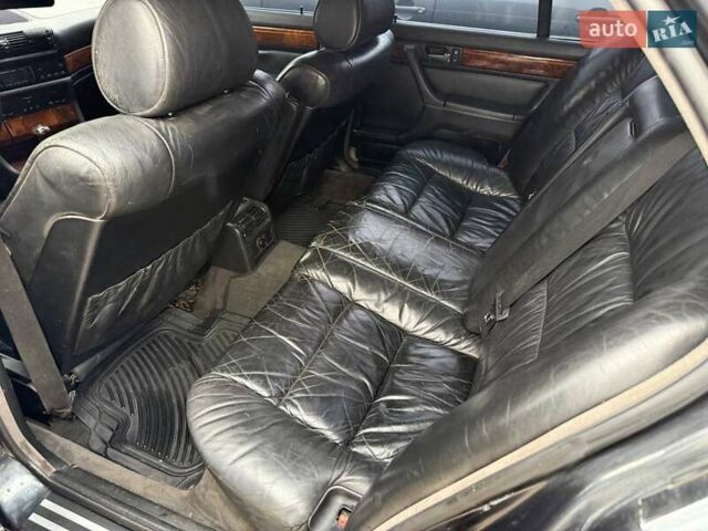 Черный БМВ 7 Серия, объемом двигателя 3 л и пробегом 350 тыс. км за 2500 $, фото 6 на Automoto.ua