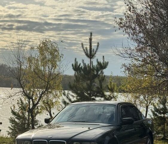 Черный БМВ 7 Серия, объемом двигателя 3 л и пробегом 480 тыс. км за 4950 $, фото 4 на Automoto.ua