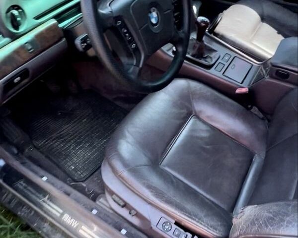 Чорний БМВ 7 Серія, об'ємом двигуна 4 л та пробігом 396 тис. км за 1999 $, фото 7 на Automoto.ua