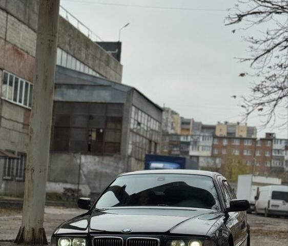 Черный БМВ 7 Серия, объемом двигателя 3 л и пробегом 480 тыс. км за 4950 $, фото 3 на Automoto.ua