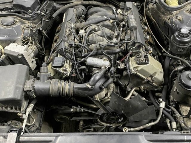 Чорний БМВ 7 Серія, об'ємом двигуна 4 л та пробігом 396 тис. км за 1999 $, фото 4 на Automoto.ua