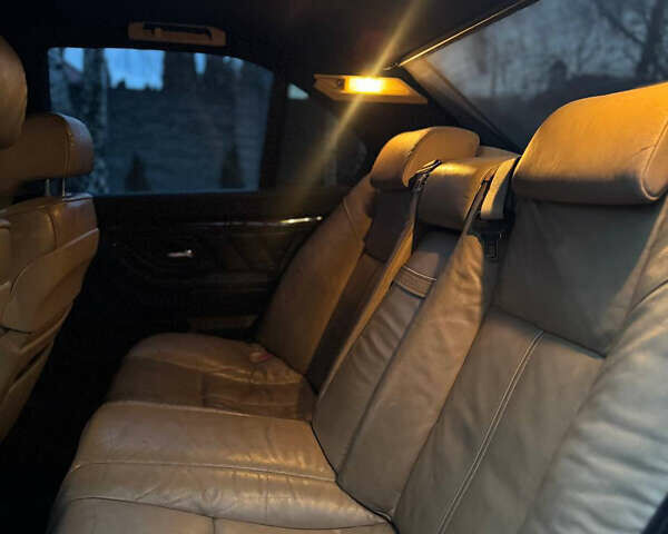 Чорний БМВ 7 Серія, об'ємом двигуна 3 л та пробігом 572 тис. км за 5200 $, фото 29 на Automoto.ua