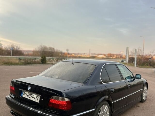 Черный БМВ 7 Серия, объемом двигателя 2.9 л и пробегом 400 тыс. км за 5600 $, фото 6 на Automoto.ua