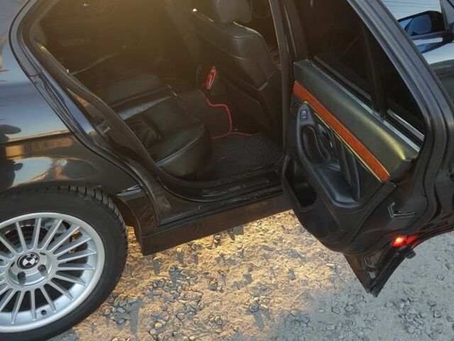 Чорний БМВ 7 Серія, об'ємом двигуна 3.5 л та пробігом 400 тис. км за 4200 $, фото 12 на Automoto.ua