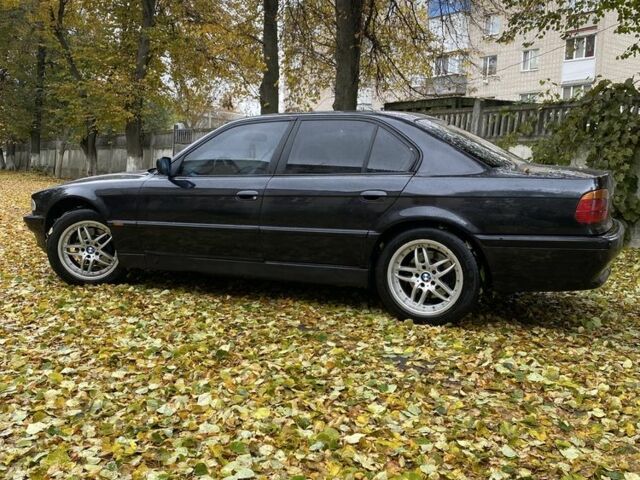 Черный БМВ 7 Серия, объемом двигателя 2.5 л и пробегом 300 тыс. км за 4550 $, фото 6 на Automoto.ua