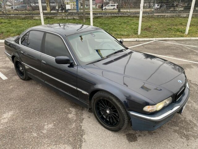 Черный БМВ 7 Серия, объемом двигателя 3.5 л и пробегом 250 тыс. км за 3300 $, фото 5 на Automoto.ua