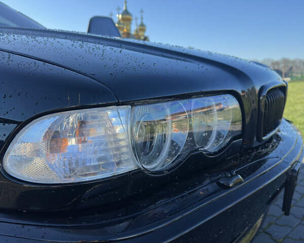 Чорний БМВ 7 Серія, об'ємом двигуна 3.5 л та пробігом 530 тис. км за 7700 $, фото 5 на Automoto.ua