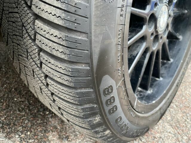 Черный БМВ 7 Серия, объемом двигателя 3.5 л и пробегом 250 тыс. км за 3300 $, фото 10 на Automoto.ua