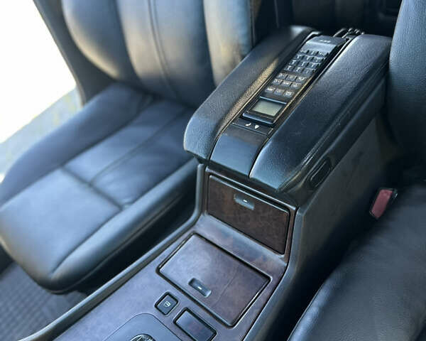 Чорний БМВ 7 Серія, об'ємом двигуна 3.5 л та пробігом 530 тис. км за 7700 $, фото 22 на Automoto.ua