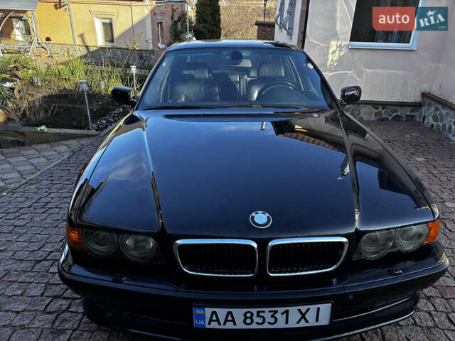 Черный БМВ 7 Серия, объемом двигателя 3.5 л и пробегом 370 тыс. км за 12000 $, фото 6 на Automoto.ua