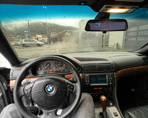 Черный БМВ 7 Серия, объемом двигателя 4.4 л и пробегом 400 тыс. км за 5499 $, фото 12 на Automoto.ua