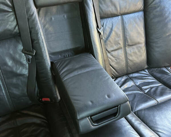 Чорний БМВ 7 Серія, об'ємом двигуна 3.5 л та пробігом 530 тис. км за 7700 $, фото 33 на Automoto.ua