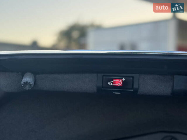 Черный БМВ 7 Серия, объемом двигателя 3 л и пробегом 390 тыс. км за 6700 $, фото 20 на Automoto.ua