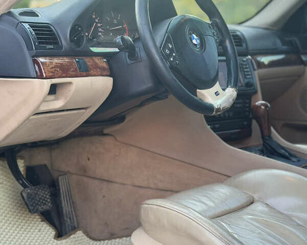 Черный БМВ 7 Серия, объемом двигателя 3 л и пробегом 390 тыс. км за 6700 $, фото 9 на Automoto.ua