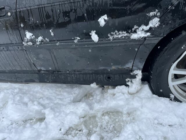 Черный БМВ 7 Серия, объемом двигателя 4.4 л и пробегом 300 тыс. км за 2900 $, фото 2 на Automoto.ua