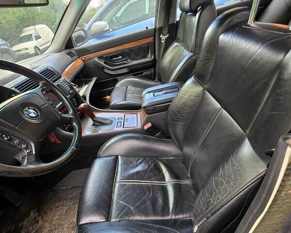 БМВ 7 Серия 2000 в Киеве на Automoto.ua Черный БМВ 7 Серия, объемом двигателя 3.5 л и пробегом 400 тыс. км за 3700 $, фото 6 на Automoto.ua