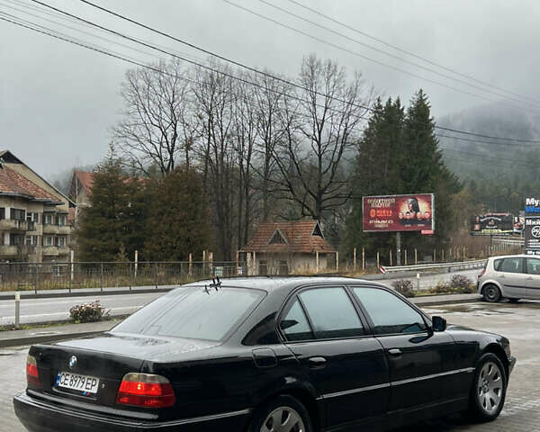 Черный БМВ 7 Серия, объемом двигателя 4.4 л и пробегом 400 тыс. км за 5499 $, фото 3 на Automoto.ua