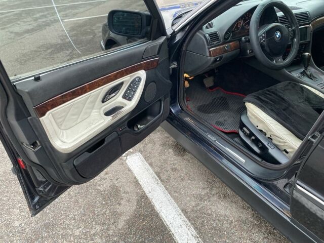 Черный БМВ 7 Серия, объемом двигателя 3.5 л и пробегом 250 тыс. км за 3300 $, фото 14 на Automoto.ua