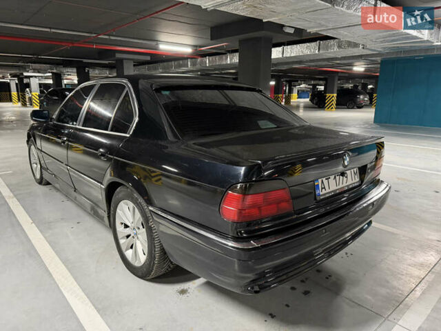 Черный БМВ 7 Серия, объемом двигателя 4.4 л и пробегом 450 тыс. км за 4500 $, фото 3 на Automoto.ua