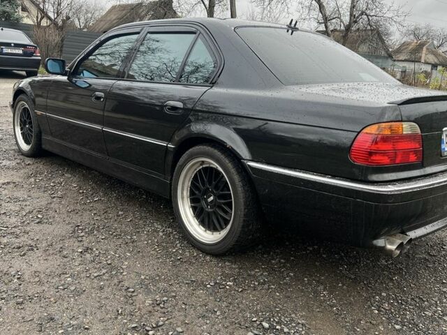 Черный БМВ 7 Серия, объемом двигателя 0 л и пробегом 405 тыс. км за 6500 $, фото 3 на Automoto.ua