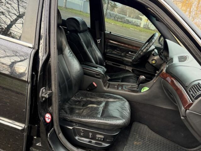 Черный БМВ 7 Серия, объемом двигателя 4.4 л и пробегом 380 тыс. км за 1999 $, фото 17 на Automoto.ua