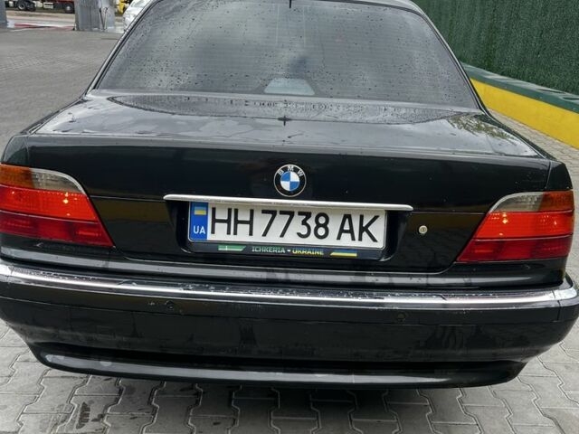 Черный БМВ 7 Серия, объемом двигателя 3.9 л и пробегом 298 тыс. км за 6200 $, фото 5 на Automoto.ua