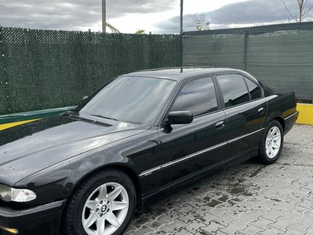 Черный БМВ 7 Серия, объемом двигателя 3.9 л и пробегом 298 тыс. км за 6200 $, фото 3 на Automoto.ua