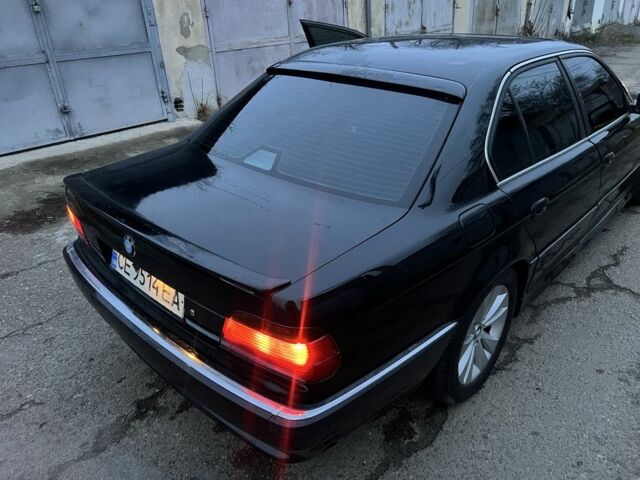 Черный БМВ 7 Серия, объемом двигателя 4.4 л и пробегом 300 тыс. км за 3650 $, фото 7 на Automoto.ua