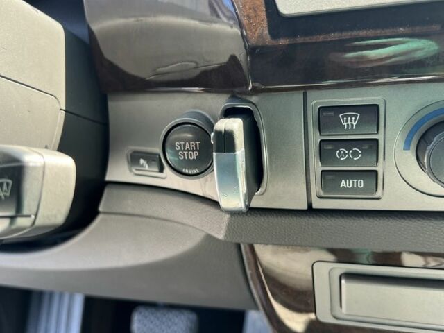 Чорний БМВ 7 Серія, об'ємом двигуна 4.4 л та пробігом 300 тис. км за 4300 $, фото 21 на Automoto.ua