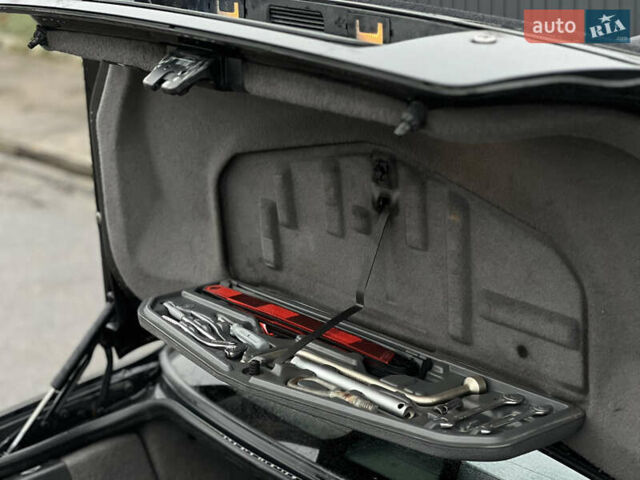 Чорний БМВ 7 Серія, об'ємом двигуна 2.93 л та пробігом 300 тис. км за 7000 $, фото 33 на Automoto.ua