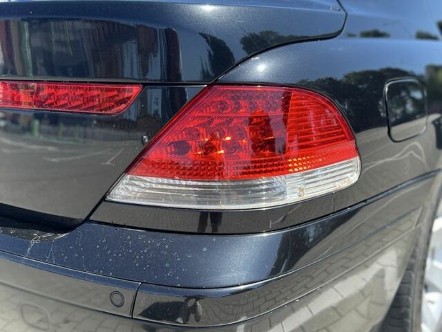 Чорний БМВ 7 Серія, об'ємом двигуна 4.4 л та пробігом 300 тис. км за 4300 $, фото 18 на Automoto.ua