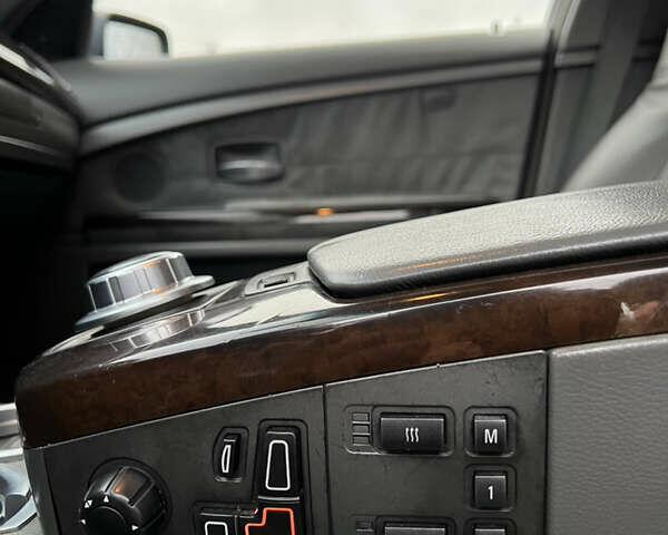 Черный БМВ 7 Серия, объемом двигателя 4.4 л и пробегом 358 тыс. км за 4599 $, фото 13 на Automoto.ua