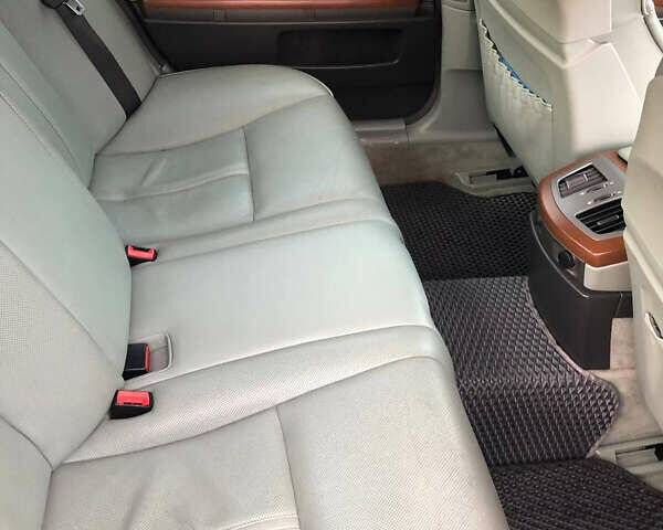 Черный БМВ 7 Серия, объемом двигателя 4.6 л и пробегом 248 тыс. км за 8300 $, фото 10 на Automoto.ua