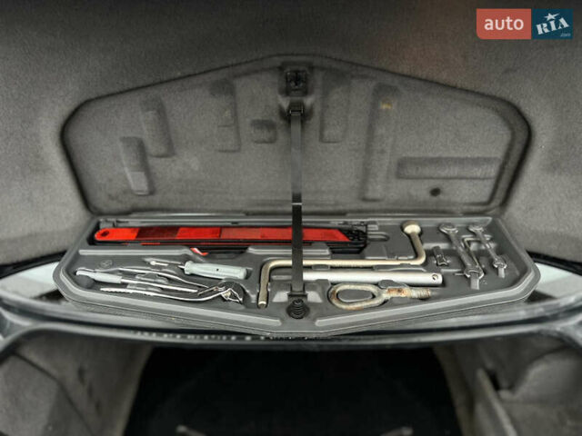 Чорний БМВ 7 Серія, об'ємом двигуна 2.93 л та пробігом 300 тис. км за 7000 $, фото 34 на Automoto.ua