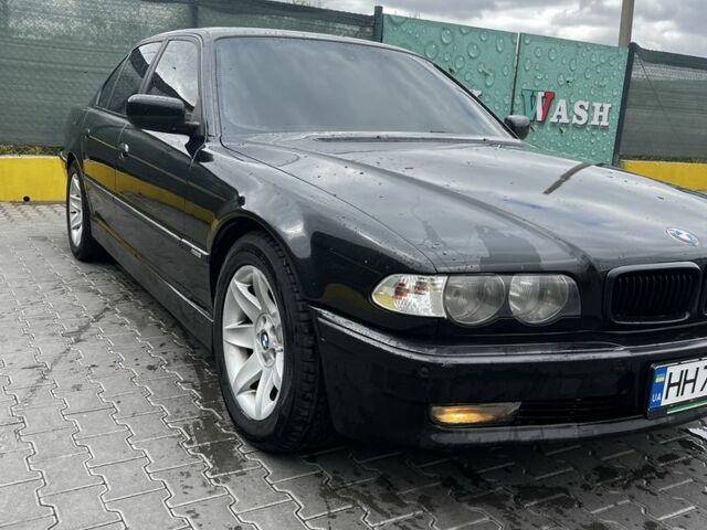 Черный БМВ 7 Серия, объемом двигателя 3.9 л и пробегом 298 тыс. км за 6200 $, фото 4 на Automoto.ua