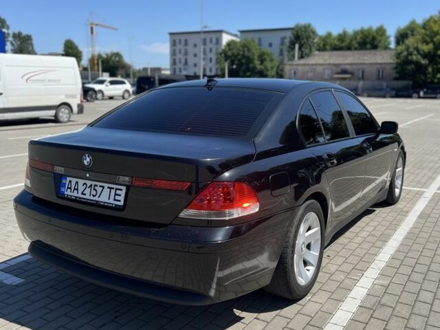 Чорний БМВ 7 Серія, об'ємом двигуна 4.4 л та пробігом 300 тис. км за 4300 $, фото 12 на Automoto.ua