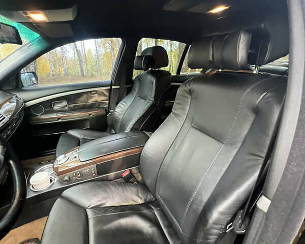 Черный БМВ 7 Серия, объемом двигателя 3.5 л и пробегом 460 тыс. км за 5300 $, фото 7 на Automoto.ua