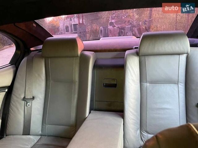 Черный БМВ 7 Серия, объемом двигателя 4.4 л и пробегом 500 тыс. км за 12000 $, фото 12 на Automoto.ua
