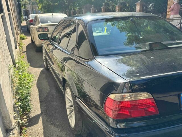 Чорний БМВ 7 Серія, об'ємом двигуна 4.4 л та пробігом 317 тис. км за 5999 $, фото 17 на Automoto.ua