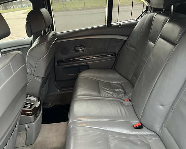 Черный БМВ 7 Серия, объемом двигателя 4.4 л и пробегом 358 тыс. км за 4599 $, фото 17 на Automoto.ua