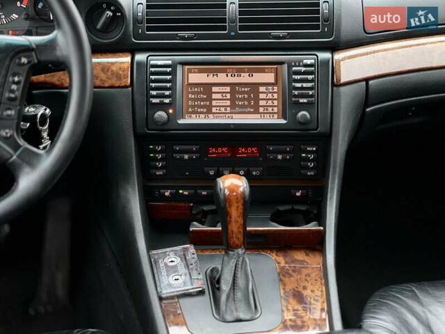 Чорний БМВ 7 Серія, об'ємом двигуна 2.93 л та пробігом 300 тис. км за 7000 $, фото 26 на Automoto.ua